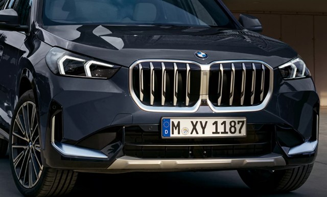 https://www.bmw.co.jp/ja/all-models/x-series/x1/bmw-x1.html