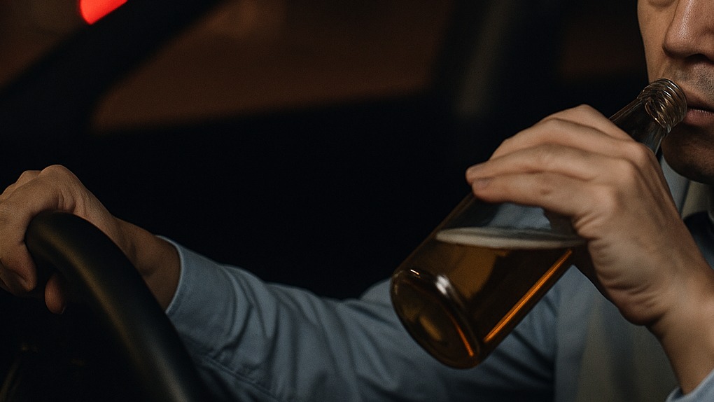 【下関】小学校教頭(48)が飲酒運転→当て逃げ→80km走行で懲戒免職に…なぜ途中で代行を降りた?